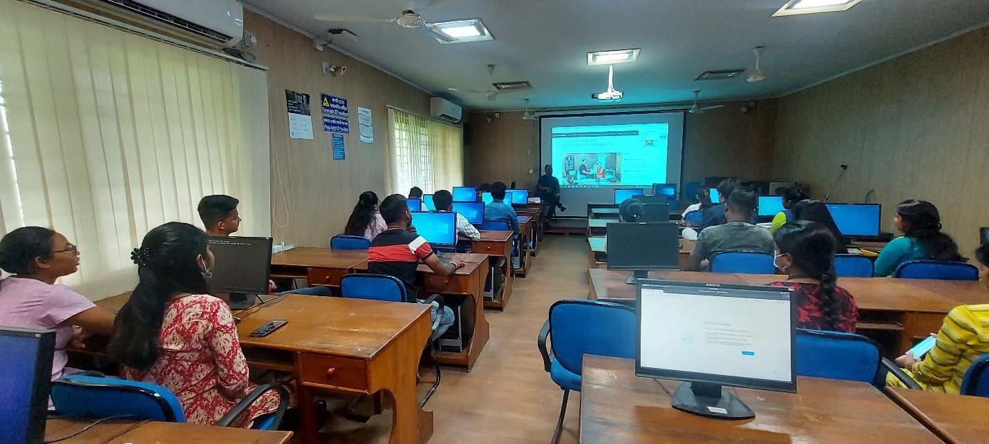 training-programme-mlis-4th-semester-students-library-services-hands-on-practical-demonstration-gallery-featured